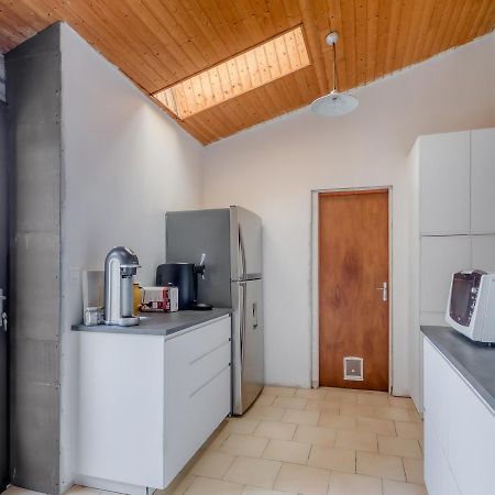 Maison Blanche Piscine Et Petit Dejeuner Châtellerault Zewnętrze zdjęcie